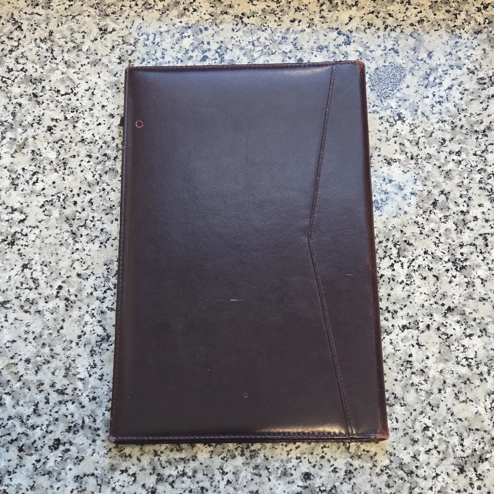 ​Vintage Burgundy Leather Portfolio / Padfolio - Monogrammed 
